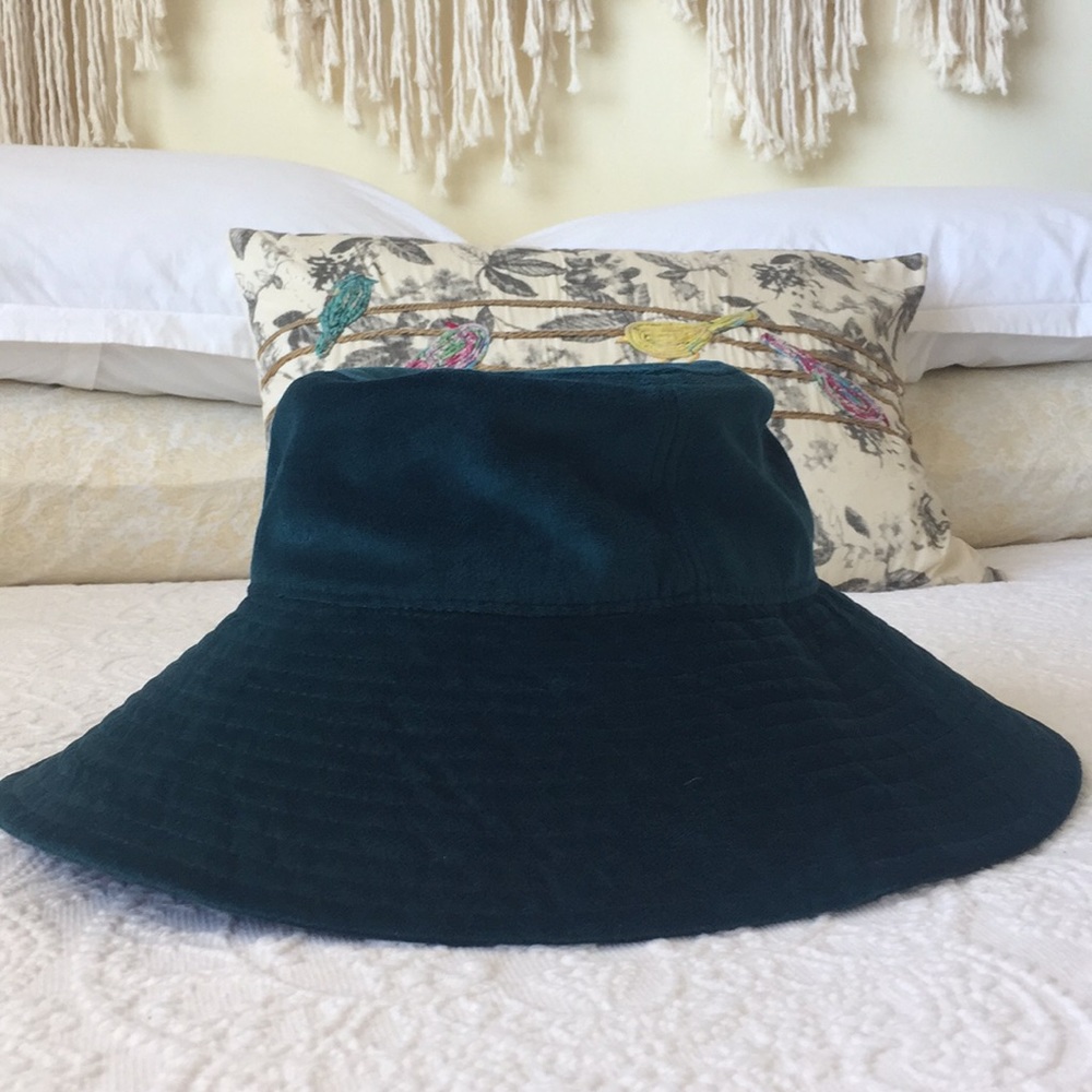 Anthropologie Velvet Hat - Picture 3 of 6
